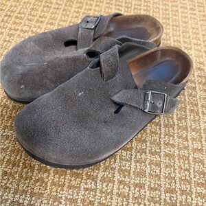 Well worn birkenstock Boston clogs